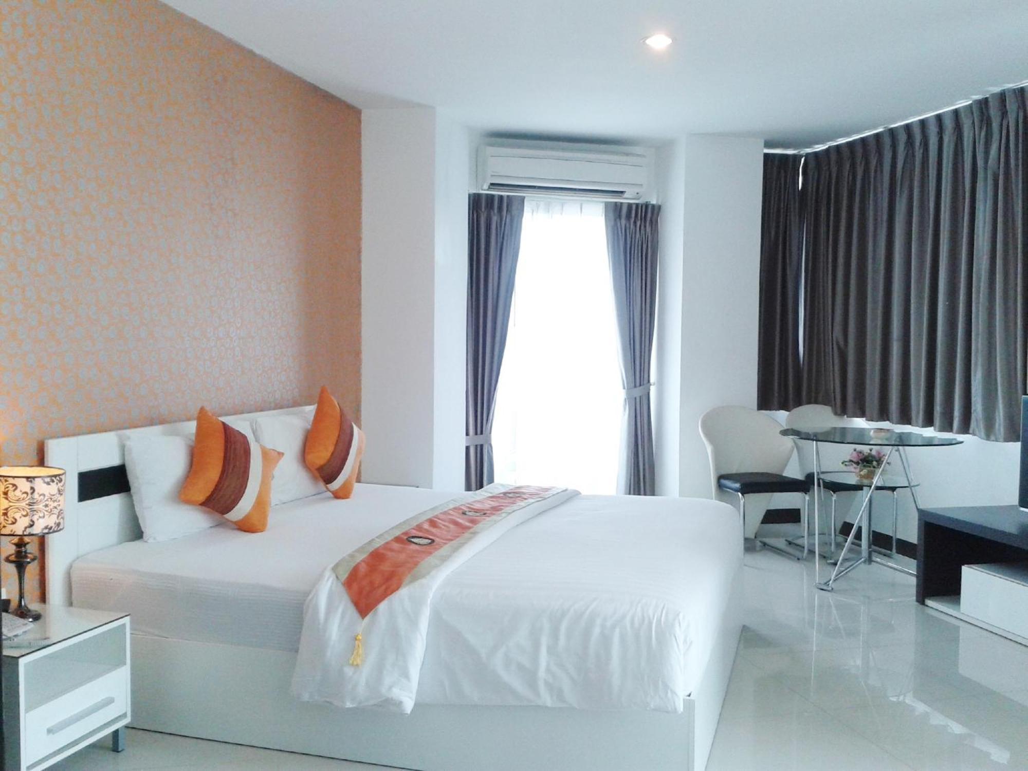 Grand Residence Jomtien Экстерьер фото