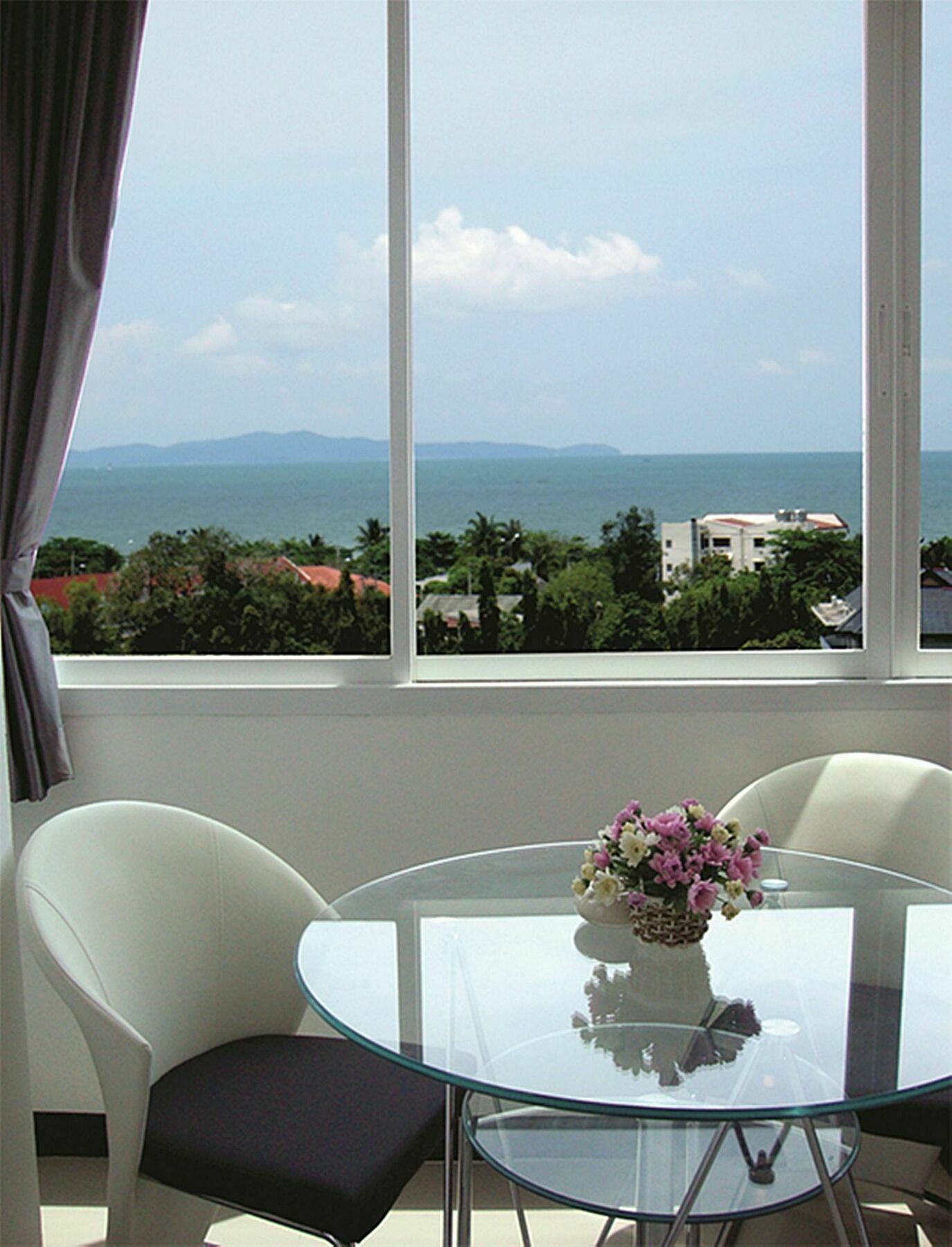 Grand Residence Jomtien Экстерьер фото