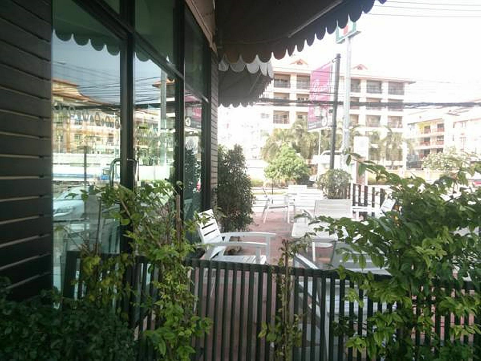Grand Residence Jomtien Экстерьер фото